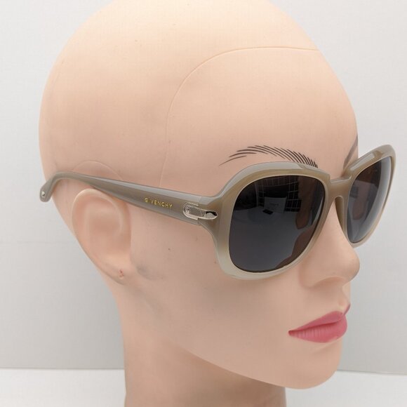 🕶️Made in Italy! GIVENCHY SGV884 Sunglasses 55/18/135 | ALB2🕶️ - Picture 8 of 8